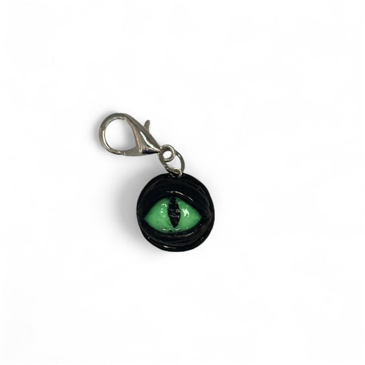 Glow-in-the-dark Cat Eye Pendant Charm